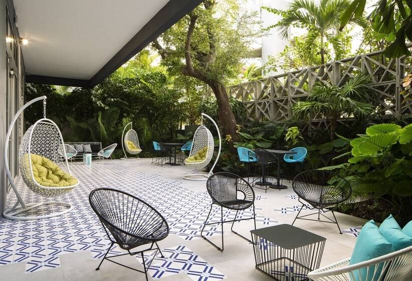 فندق Indigo Miami Brickell By Ihg