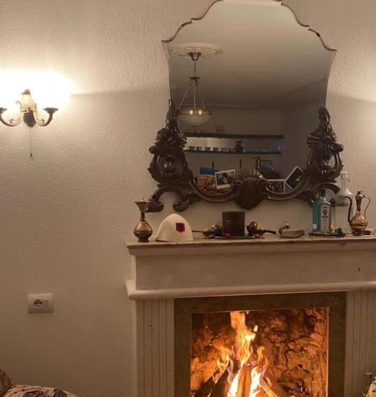 פנסיון Bujtina Gjana