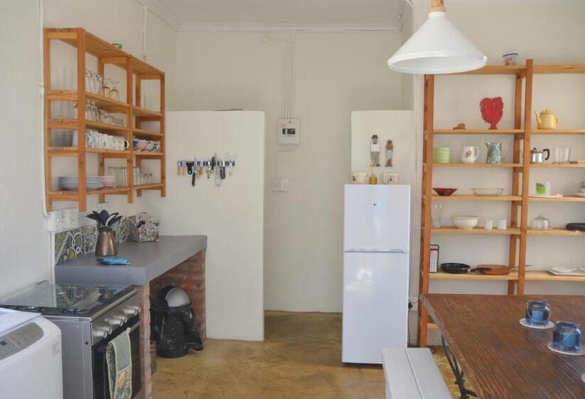 פנסיון The Lemon Tree