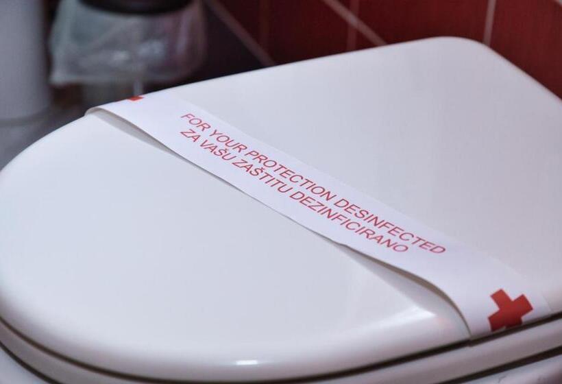 هاستل Guesthouse Marivo