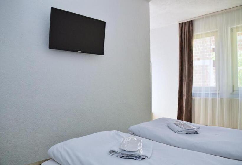 هاستل Guesthouse Marivo