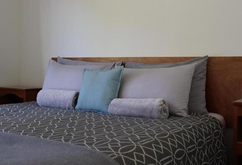 הוסטל Kanuka Ridge Lodge