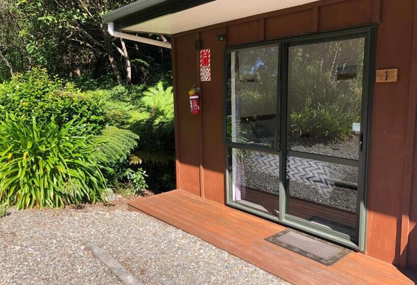 הוסטל Kanuka Ridge Lodge