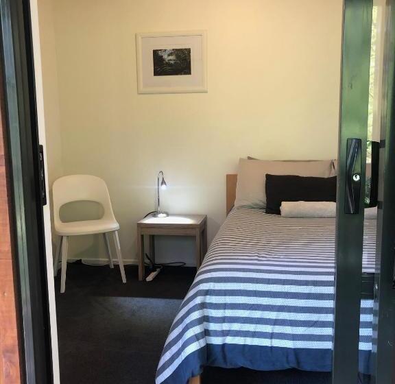 הוסטל Kanuka Ridge Lodge