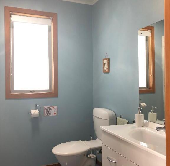 הוסטל Kanuka Ridge Lodge