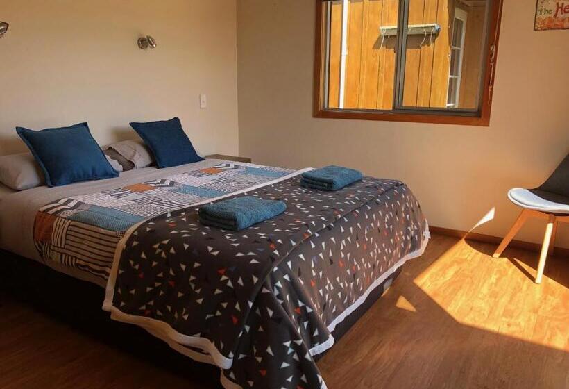 הוסטל Kanuka Ridge Lodge