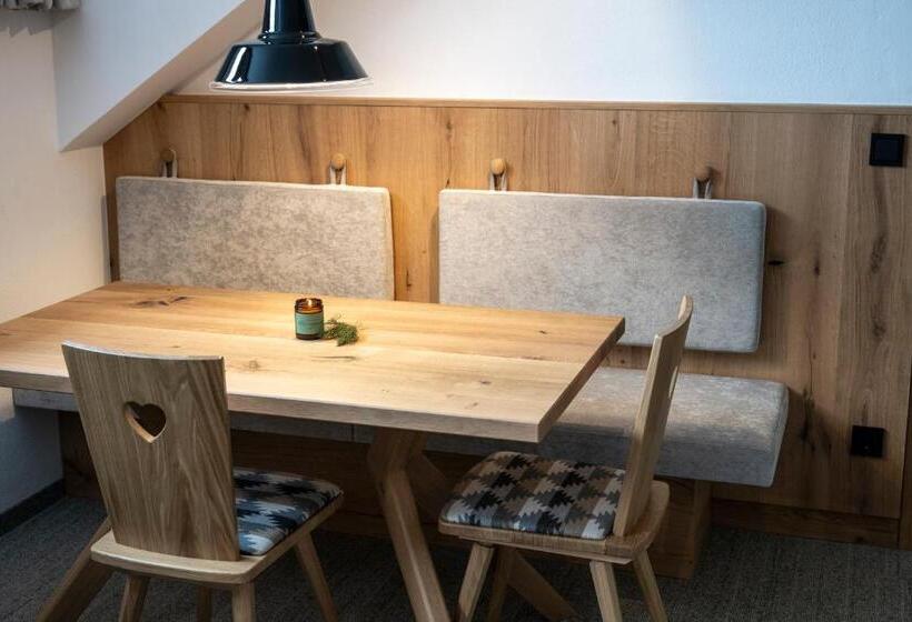 Apparthotel Zirbenhof