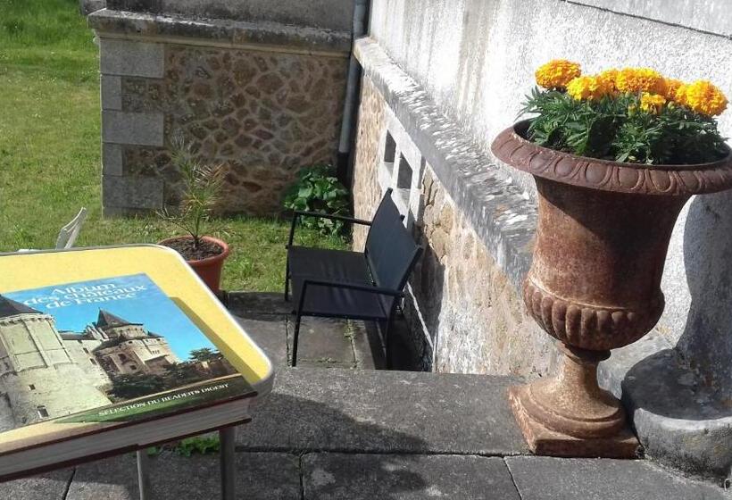 ベッドアンドブレックファースト Le Chateau Du Grand Coudray