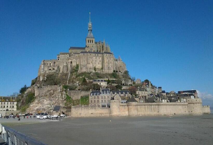 ベッドアンドブレックファースト Le Chateau Du Grand Coudray