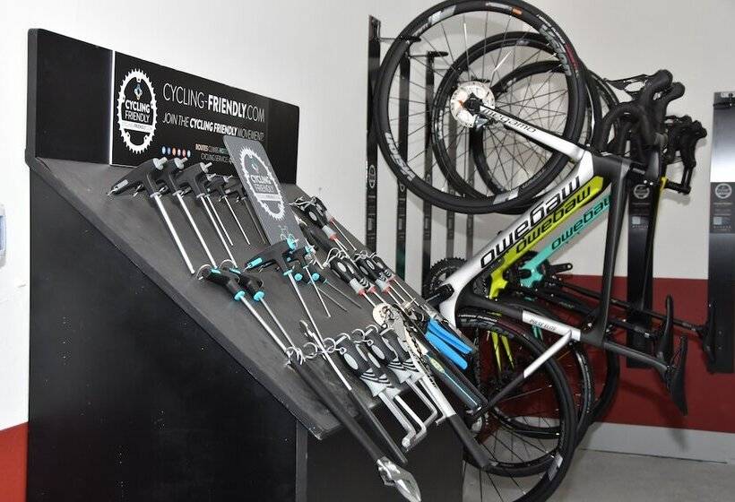 Отель Bahia Principe Luxury Tenerife