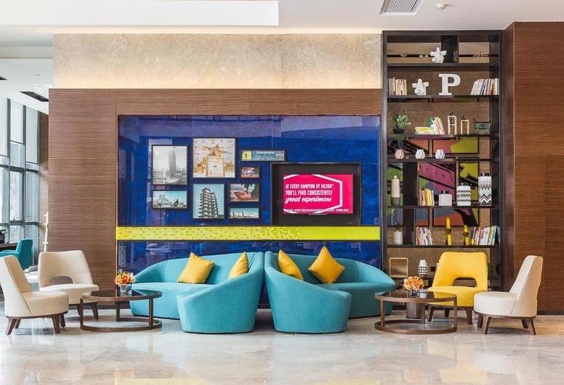 בית מלון כפרי Hampton By Hilton Zhengzhou High Tech Zone