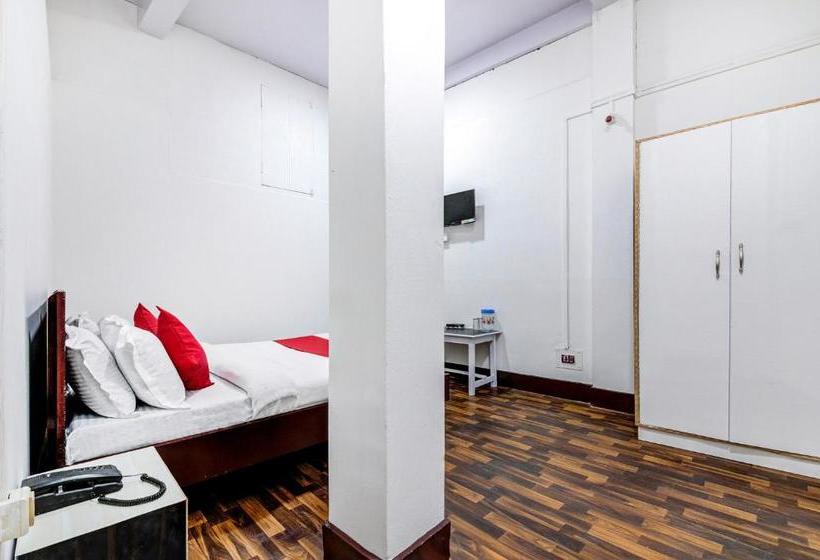 בית מלון כפרי Oyo 14090 Fine Stay Guest House