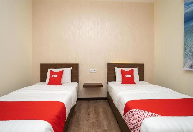 Отель Oyo 89410 Z & H