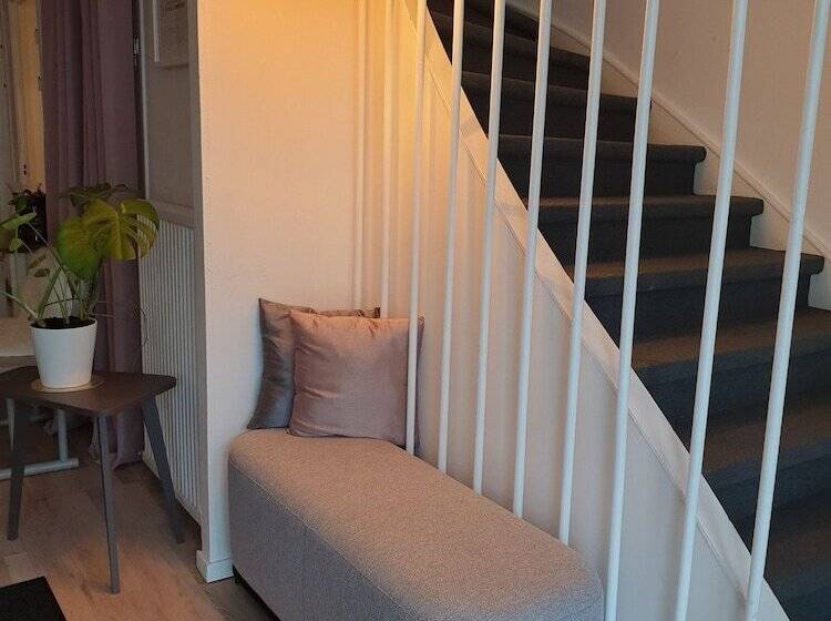 Smålandsstenar Hotell