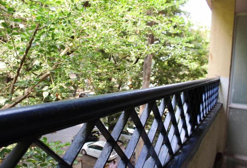 هتل Ywca International Centre