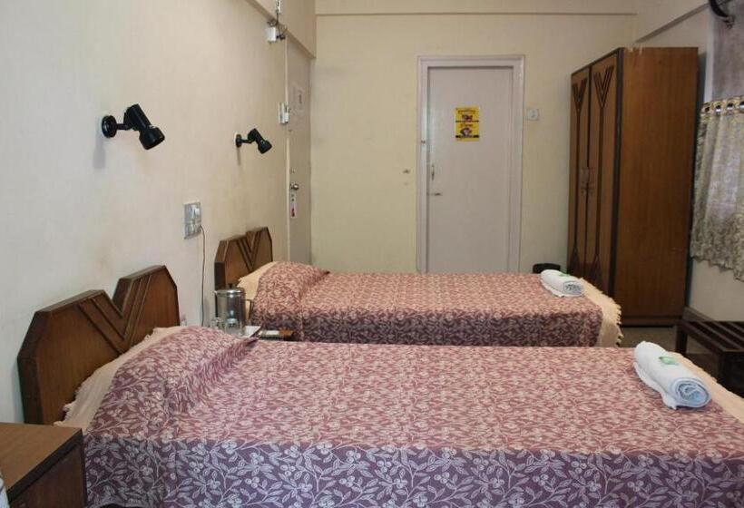 هتل Ywca International Centre