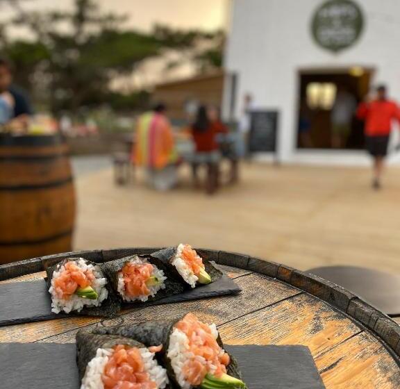 Oasis Backpackers Hostel Sintra Surf