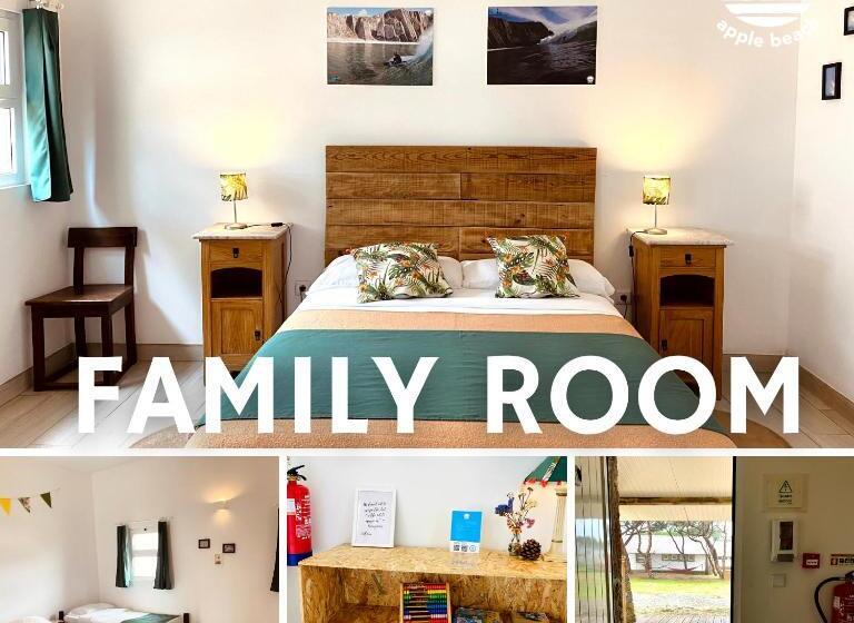 Oasis Backpackers Hostel Sintra Surf