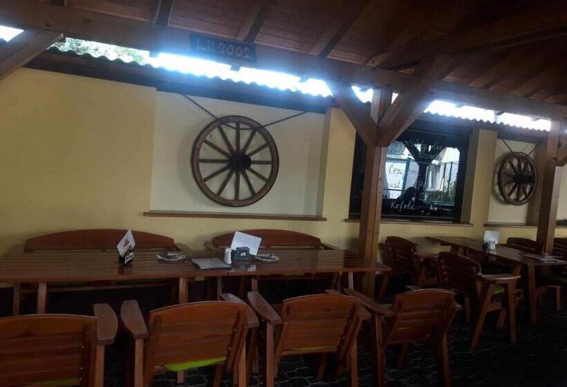 פנסיון Penzion Pomnenka