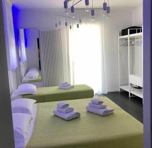 Пансион Sunrise Rooms