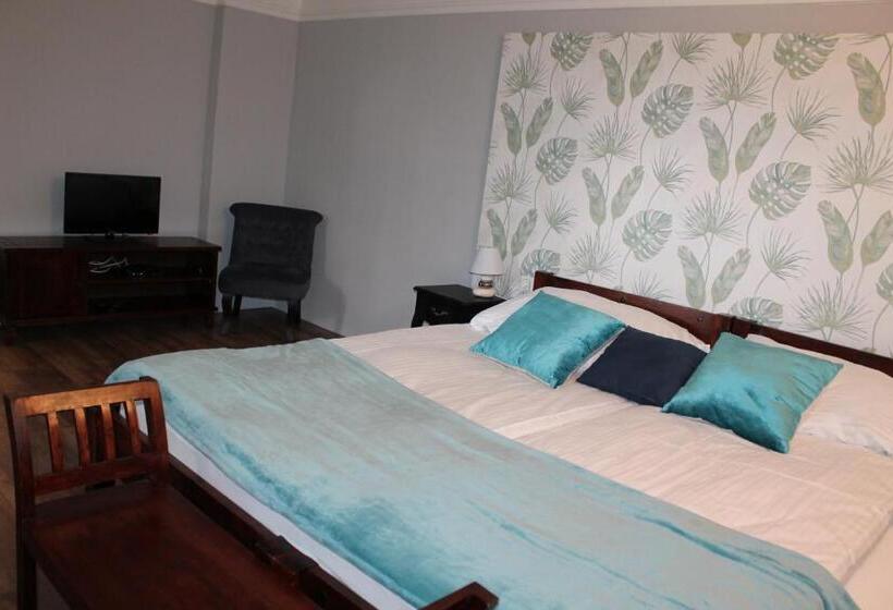 پانسیون Varga Villa