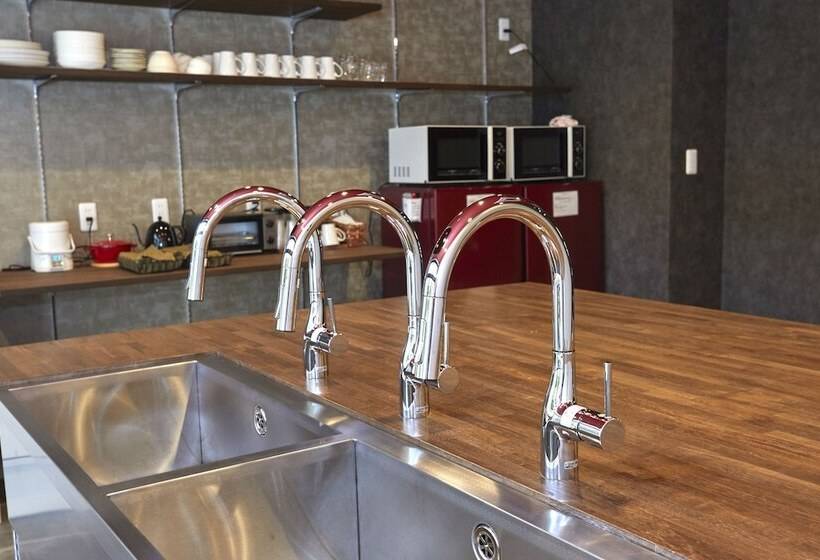 B&b Unagi Inn Hostel