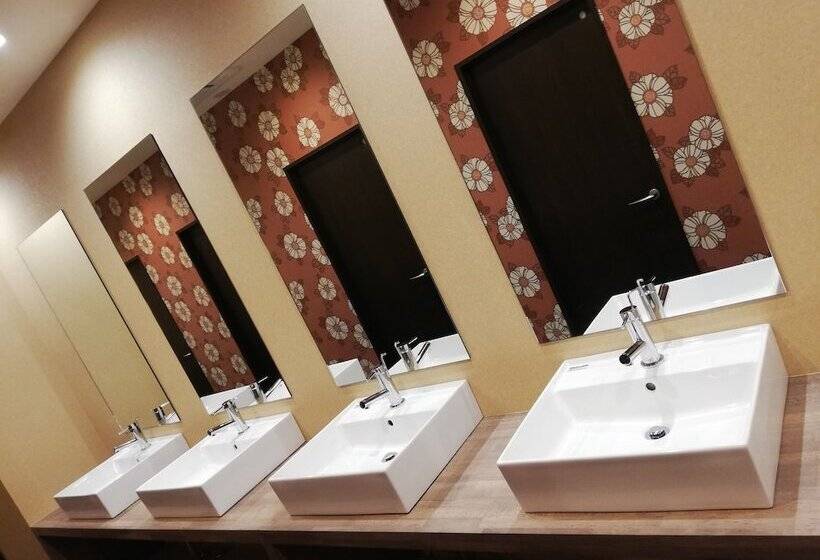 B&b Unagi Inn Hostel