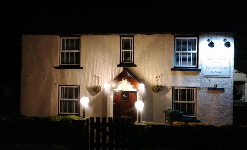 مبيت وإفطار The Cottage