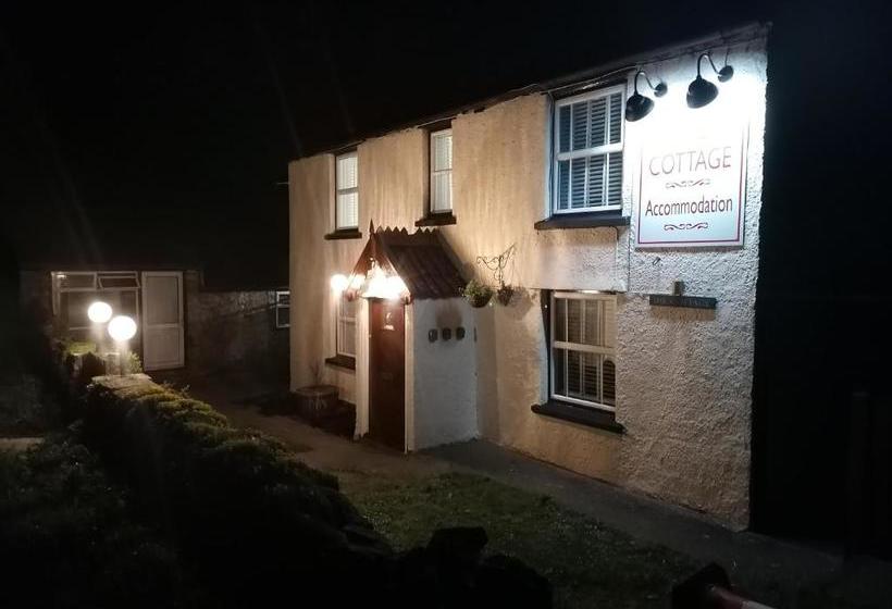 مبيت وإفطار The Cottage