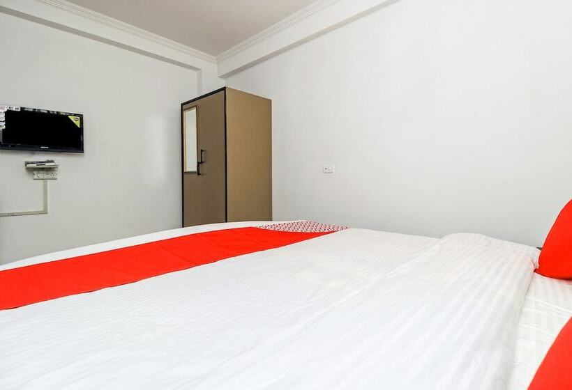 City Star Hotel & Restaurant