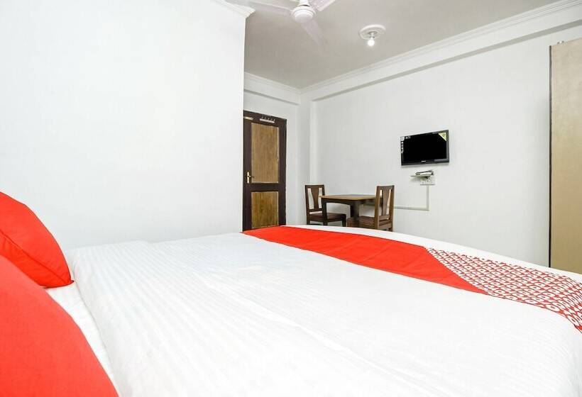 City Star Hotel & Restaurant