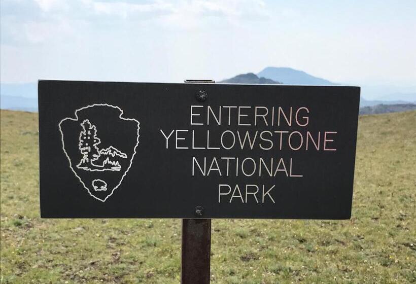 فندق Elk Horn Lodge