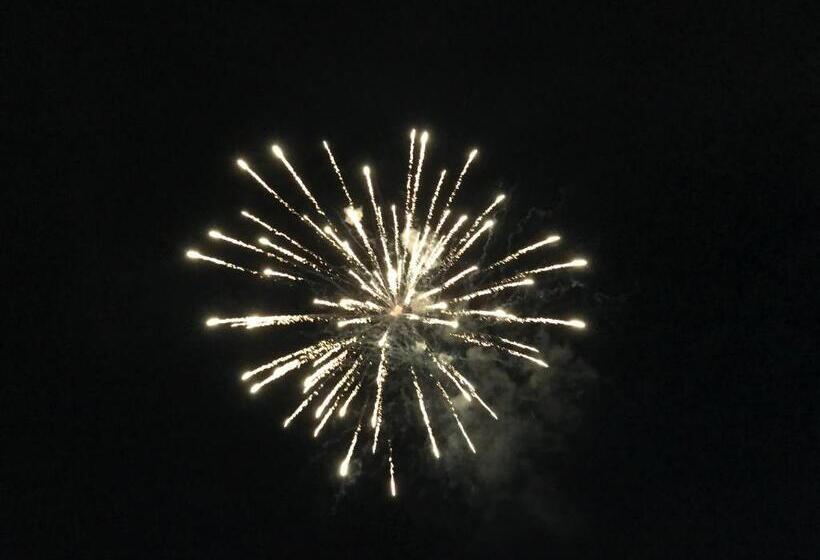 בית מלון כפרי Elk Horn Lodge