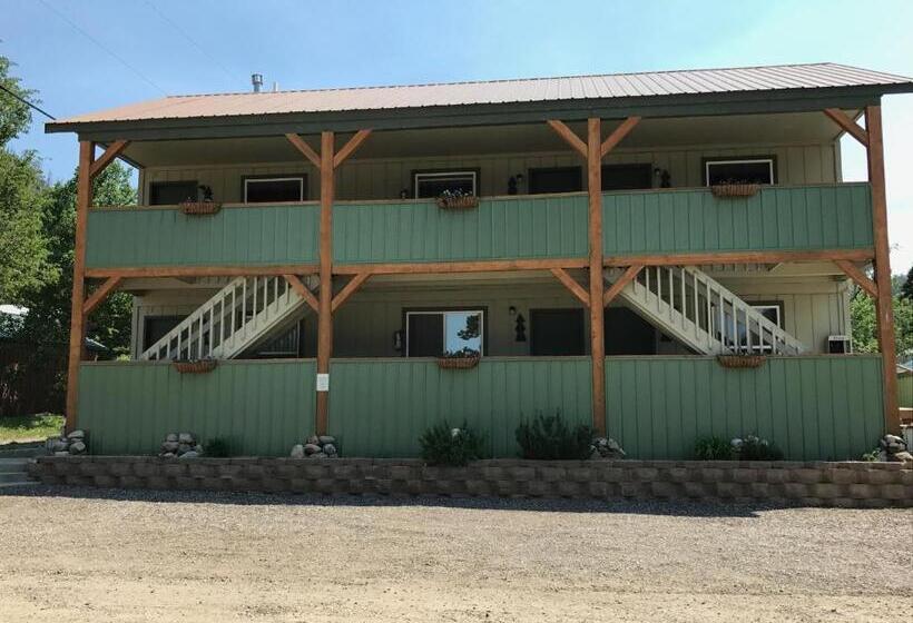 בית מלון כפרי Elk Horn Lodge