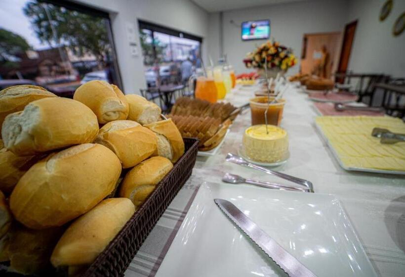 ホテル Monte Carlo