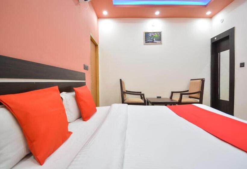 בית מלון כפרי Oyo 28000  Shivay Residency