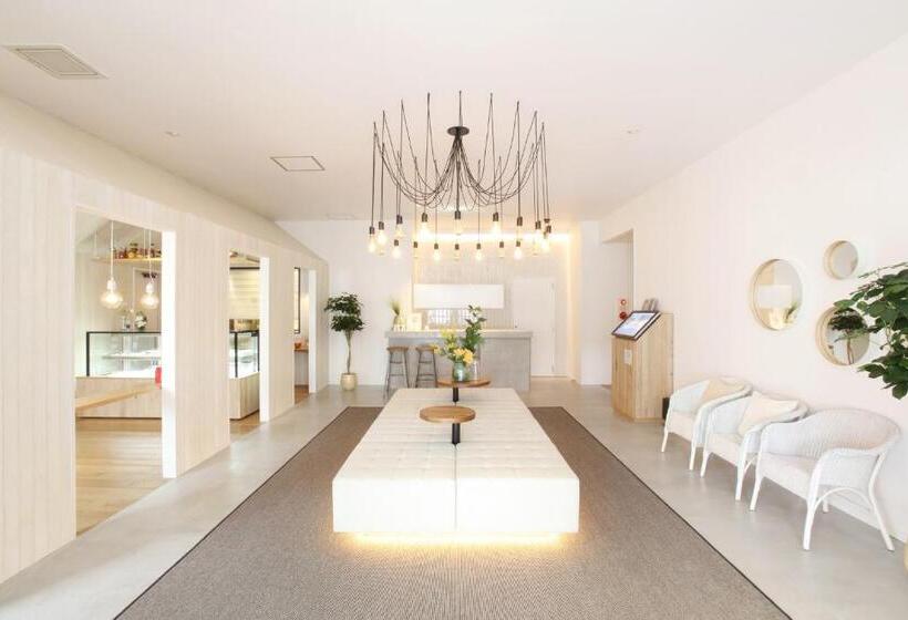 & Sweets Fukuoka ホテルアンドスイーツフクオカ Adult Only