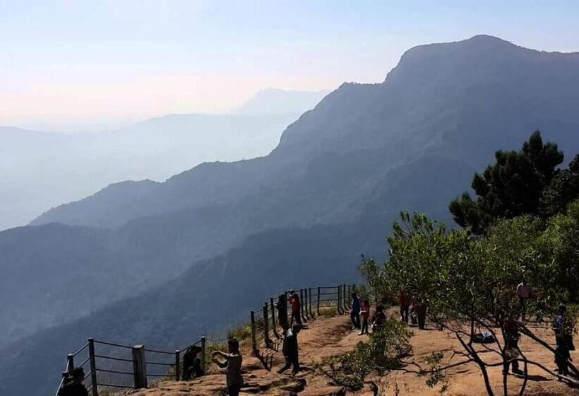 بنسيون Colonial 4 B/r Home, Great For Families, Coonoor