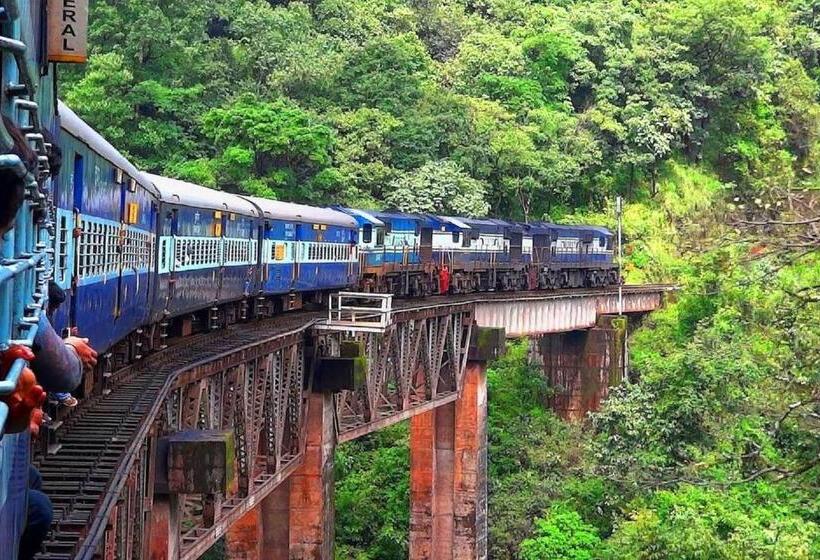 بنسيون Colonial 4 B/r Home, Great For Families, Coonoor