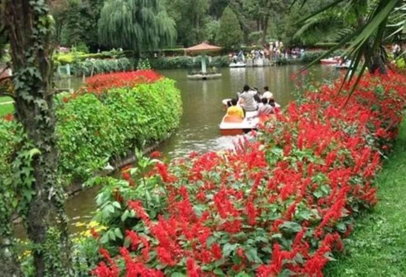 بنسيون Colonial 4 B/r Home, Great For Families, Coonoor