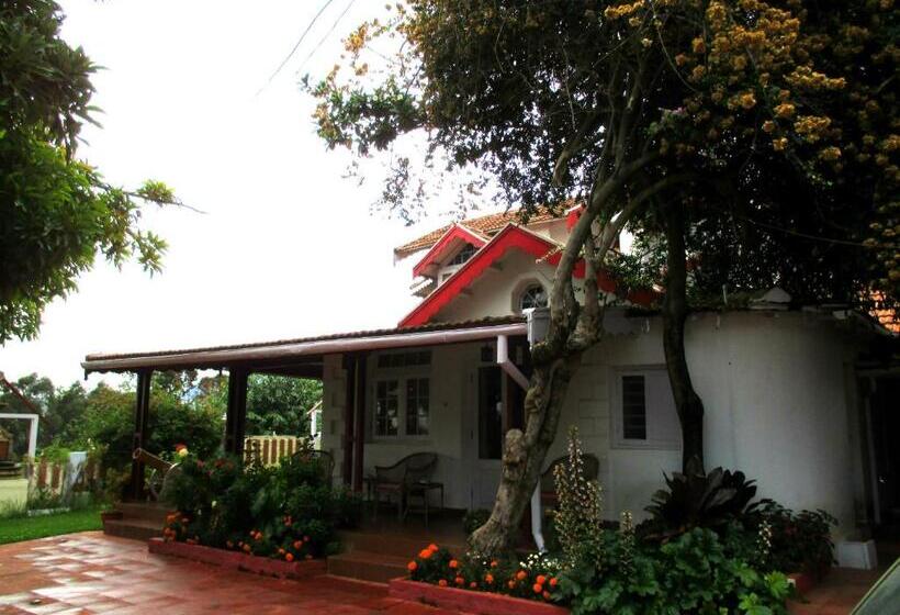 بنسيون Colonial 4 B/r Home, Great For Families, Coonoor