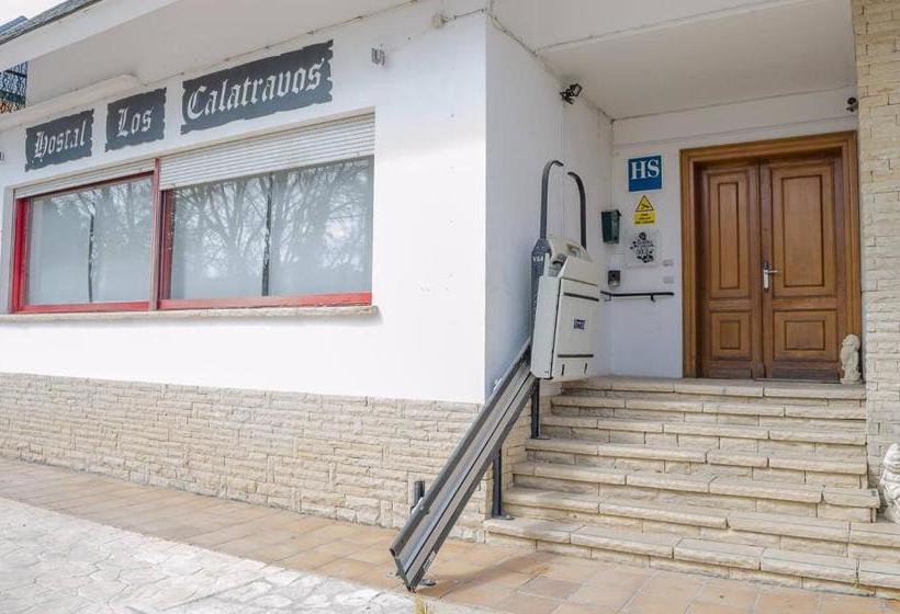פנסיון Hostal Los Calatravos
