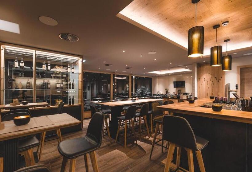 Residenz Gramaser Gmbh