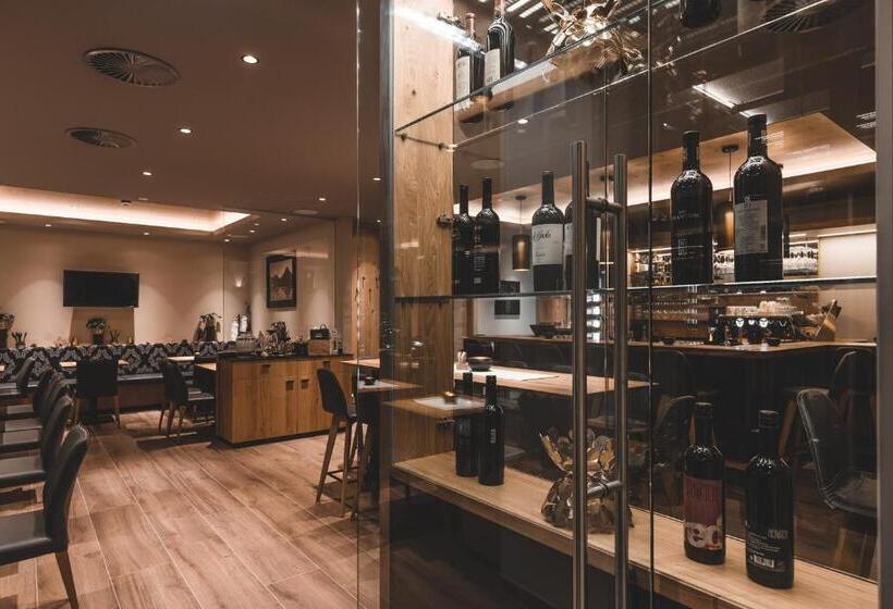 Residenz Gramaser Gmbh