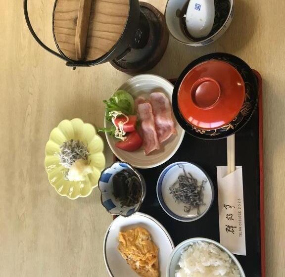 Рёкан Gunkakutei