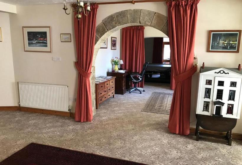 St Andrews House B&b