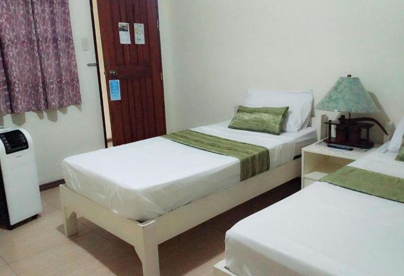 هاستل Areiv Inn