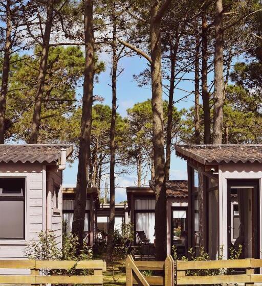 هاستل Bella Bungalows