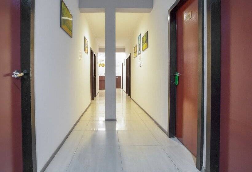 Общежитие Ranau City Inn