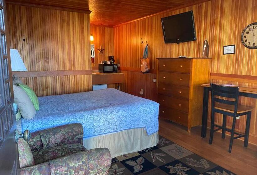 فندق صغير Whistling Winds Motel